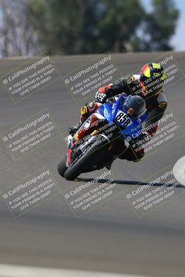 media/Sep-21-2025-TrackDaz (Sun) [[277c75b276]]/A Group/12pm (Turn 2)/